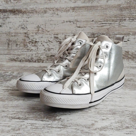 silver leather converse
